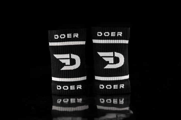 T-SHIRT MURPH MEMORIAL DAY - BEIGE + DOER SWEAT BANDS (COTTON)   - Doer Fitness